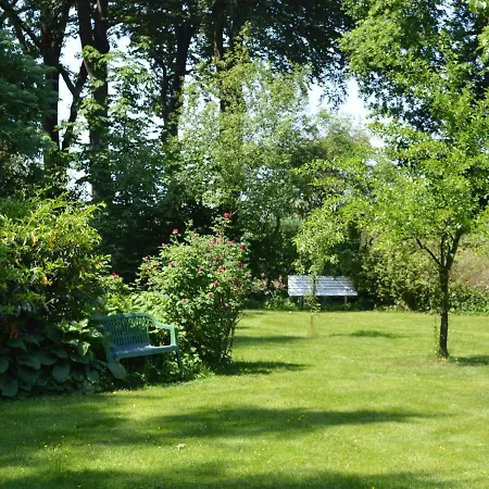 In Lindern With Garden Holiday home *
