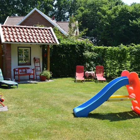 In Lindern With Garden Holiday home Werlte