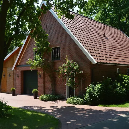 Feriehus In Lindern Mit Garten & Terrasse