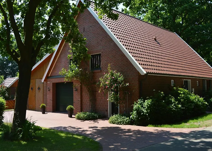 Dom wakacyjny In Lindern Mit Garten & Terrasse