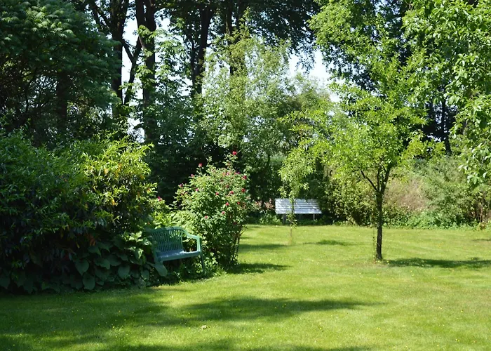 Dom wakacyjny In Lindern Mit Garten & Terrasse